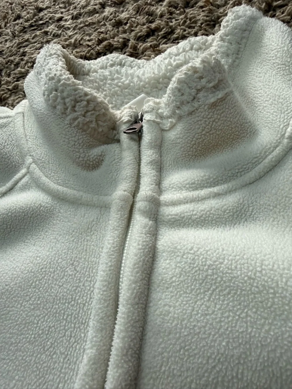 Green Tea White Full-Zip Teddy Bear Fleece Jacket (x-large) - Picture 10 of 13